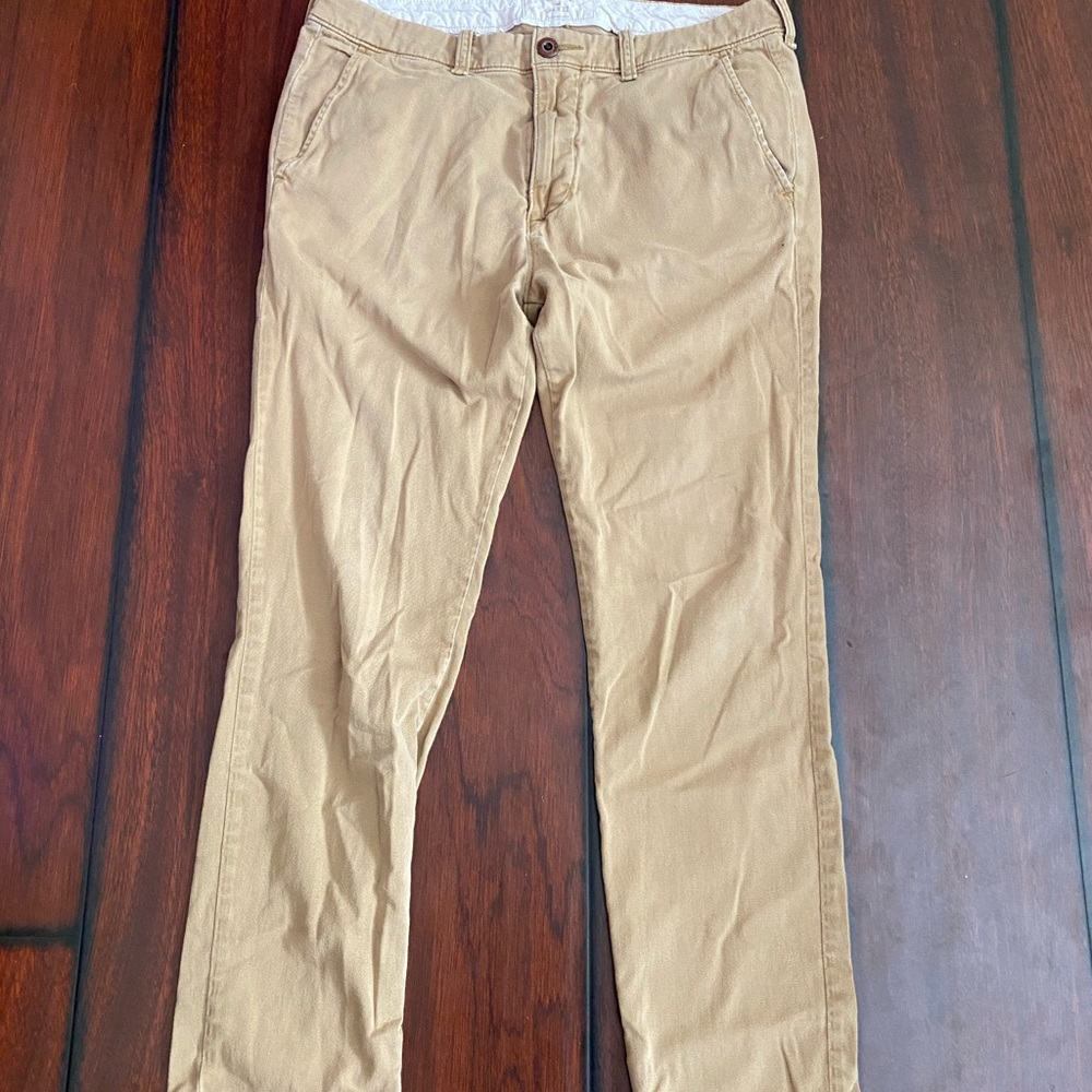 Hollister pants